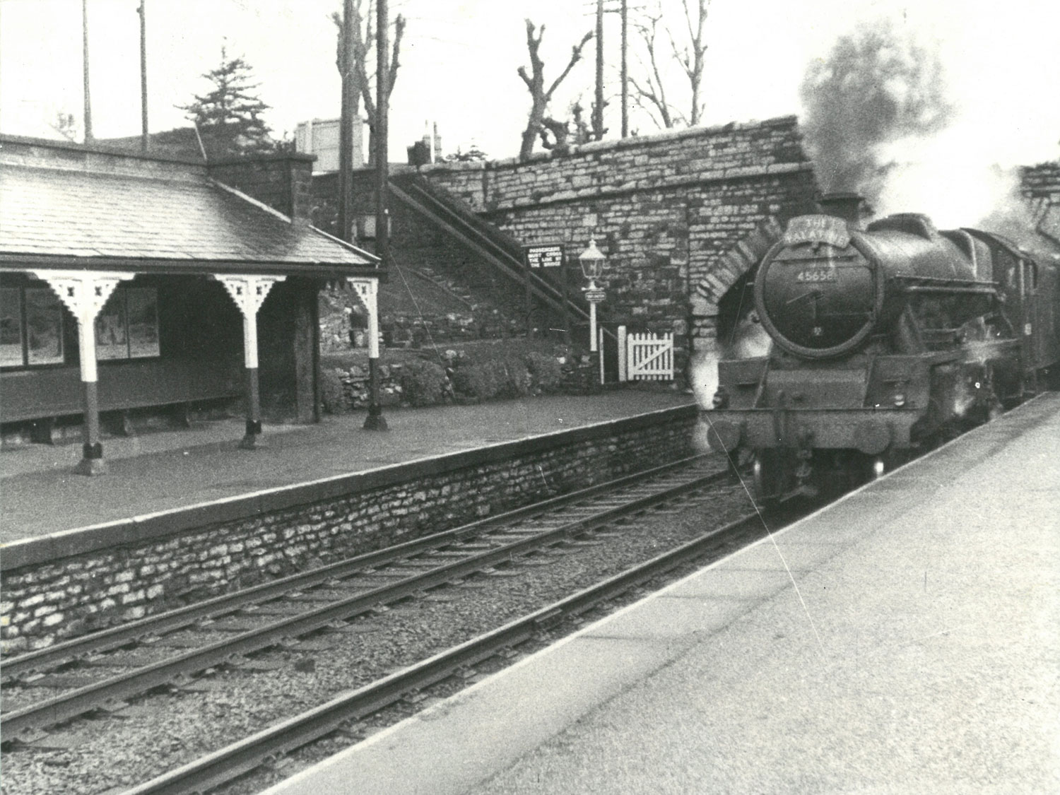 Train pulling into Great Longstone station