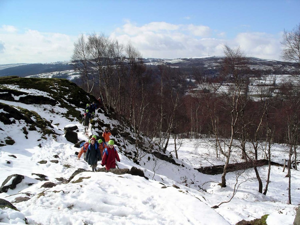 Pupils walking in the snow