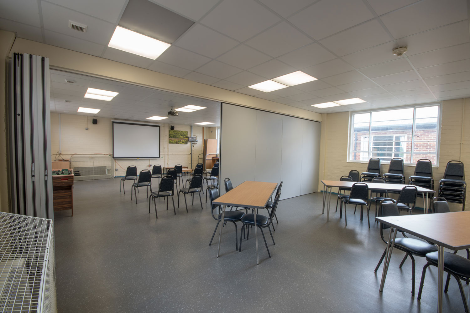 Inside the Wyedale and Lathkill Room