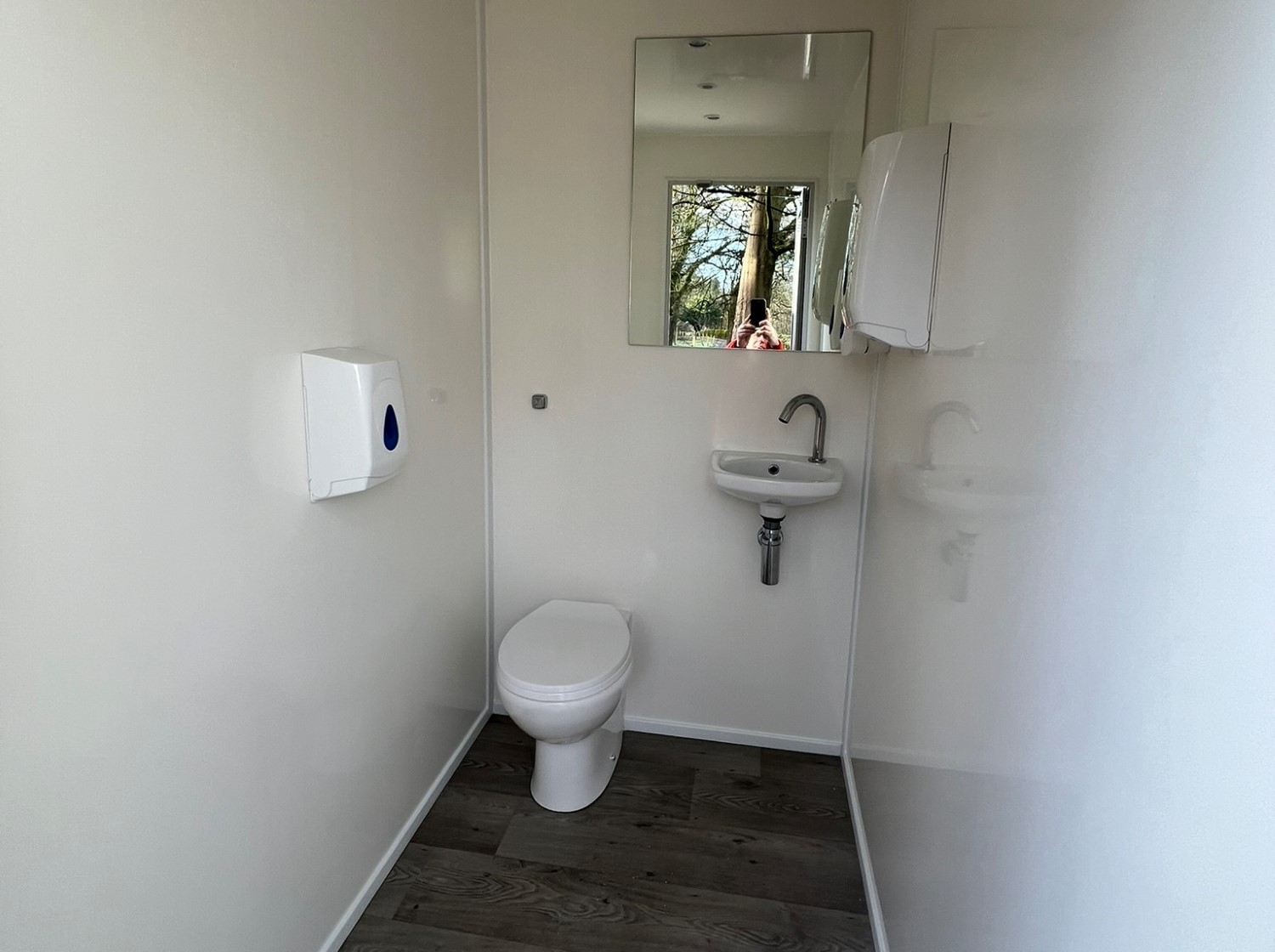 Toilet trailer for campers